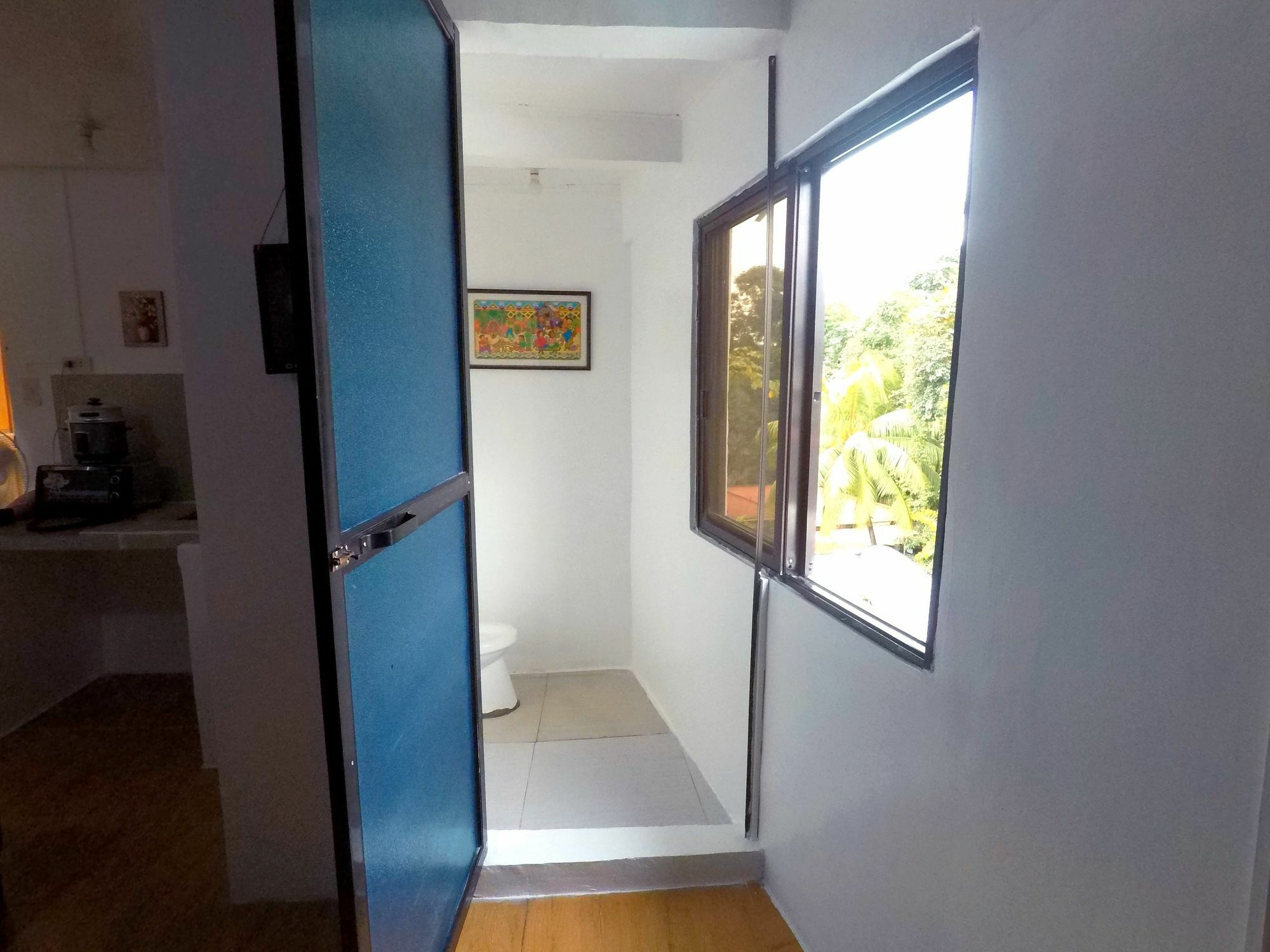 Lalyn'S Room In เกซอนซิตี้ ภายนอก รูปภาพ