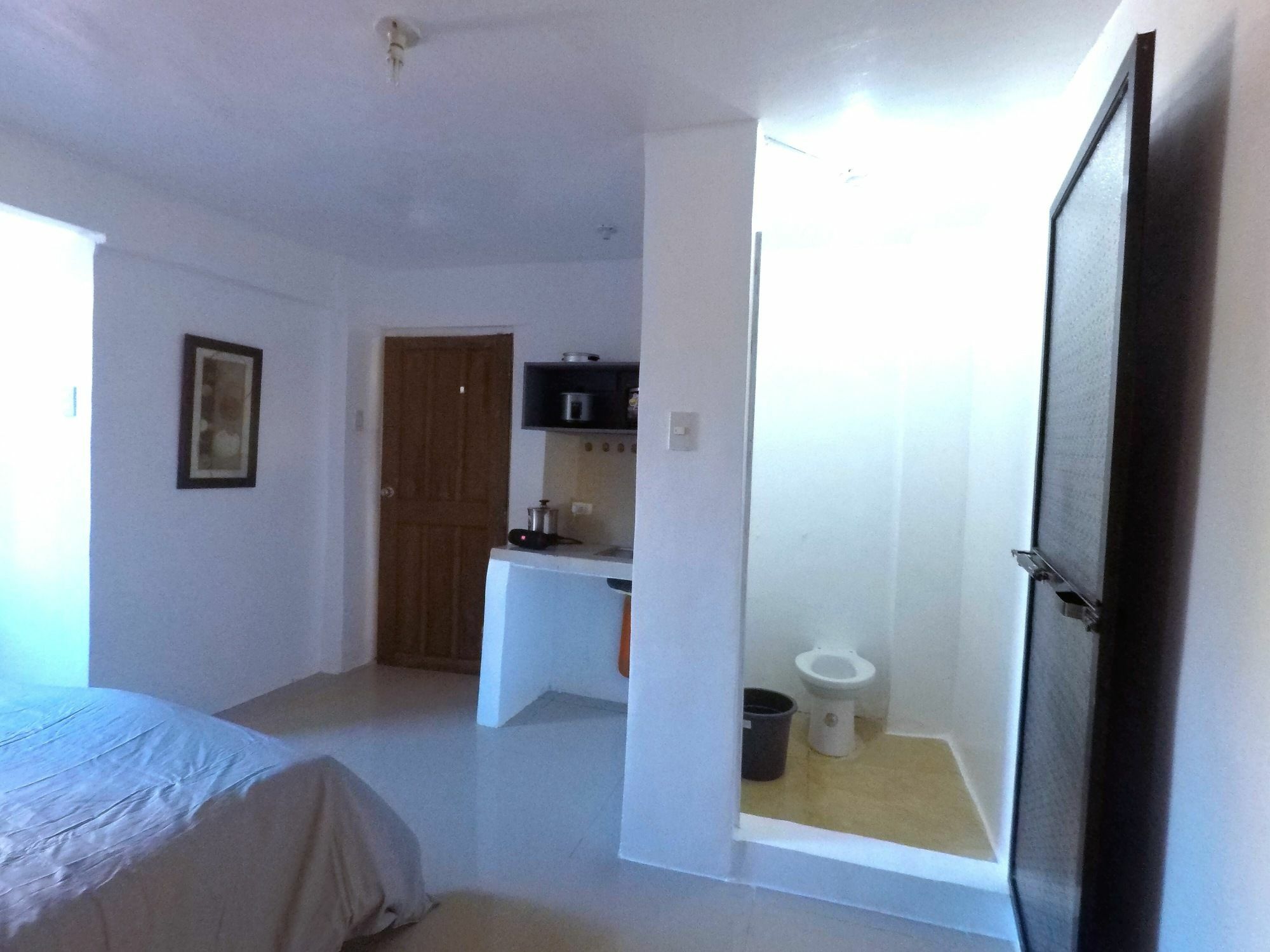 Lalyn'S Room In เกซอนซิตี้ ภายนอก รูปภาพ